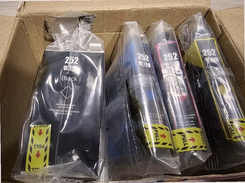 1 Set Of 4 Uniwork 252 XL Ink Cartridges Black, Yellow, Magenta & Cyan
